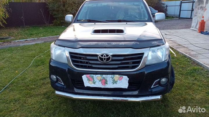 Труба, защита бампера на Toyota hi-lux новая