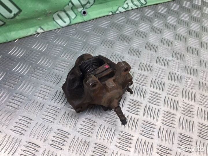 Суппорт задний правый Mercedes-Benz E-Class W210