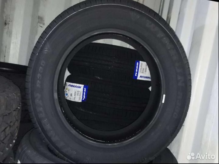 Winrun R380 215/60 R16 99V