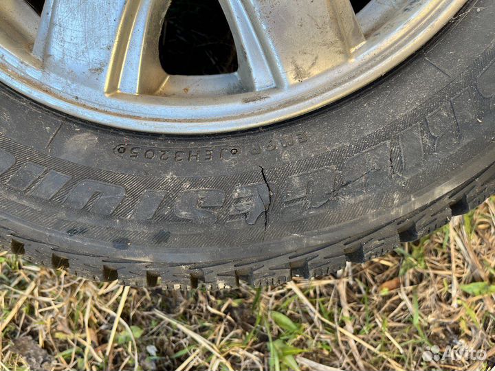 Bridgestone Ice Cruiser 5000 175/65 R14