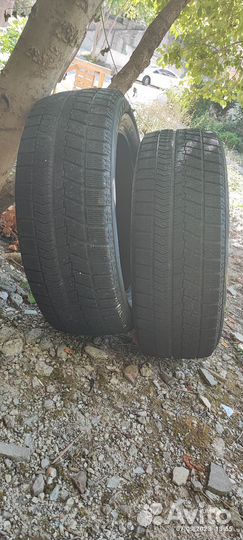 Bridgestone Blizzak VRX 215/55 R18