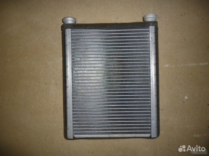 Радиатор печки Toyota Harrier