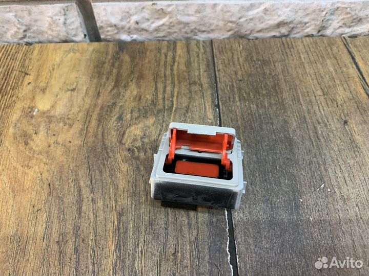 Skoda Karoq Клавиша аварийного вызова