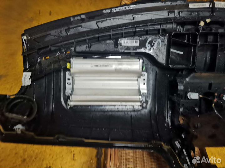 Панель салона, торпеда мерседес ml