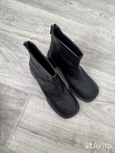 Полусапоги в стиле таби