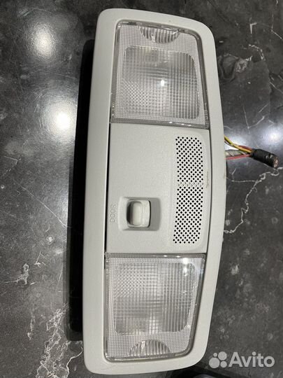 Плафон освещения салона с микрофоном mitsubishi