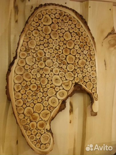 Панно из можжевельника