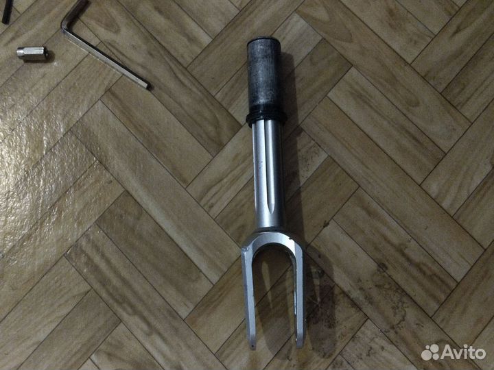 Вилка течтим zephyr lite