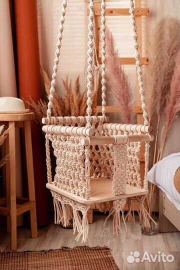 Детская качель макраме