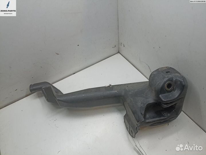 Бачок омывателя 13145448 на Opel Zafira B