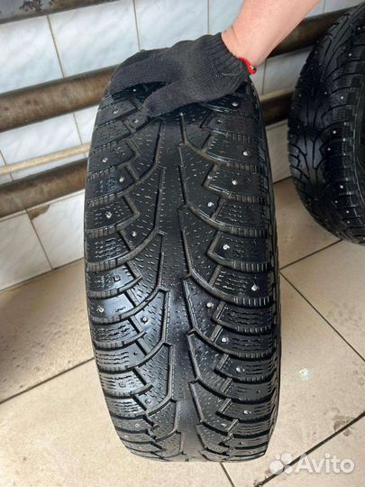 Nokian Tyres Hakkapeliitta 5 SUV 235/65 R17