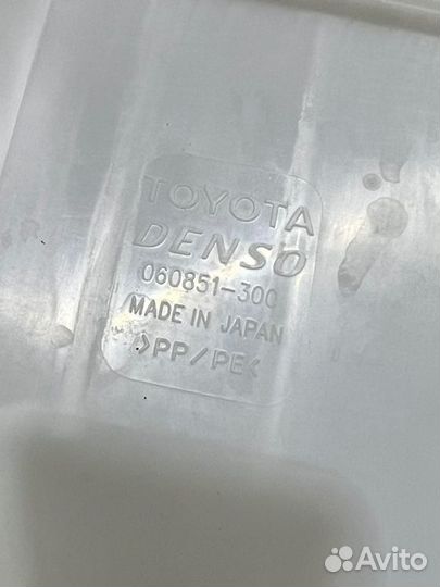 Бачок омывателя Toyota Rav4 2013-2019