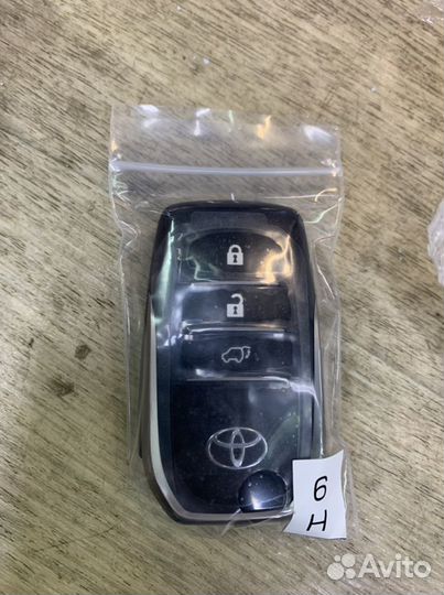 Ключ на land cruiser 200 2016-2018