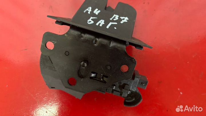 Замок багажника Audi A4 Allroad Quattro B7 ALT