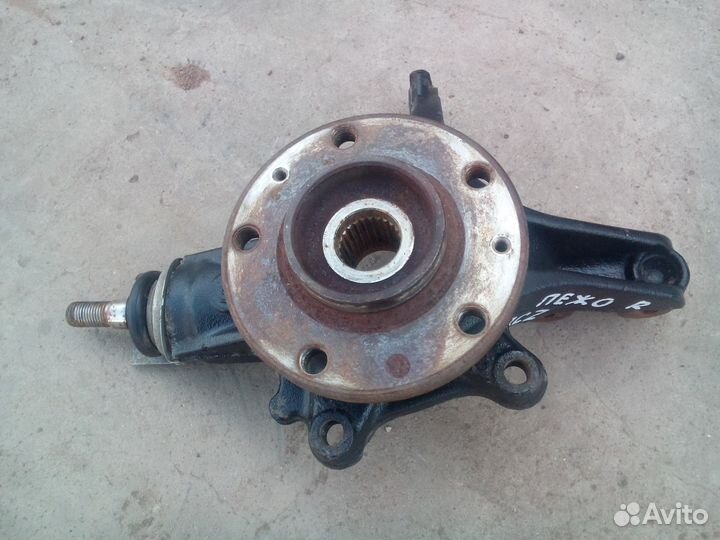 Поворотный кулак правый левый Пежо RCZ