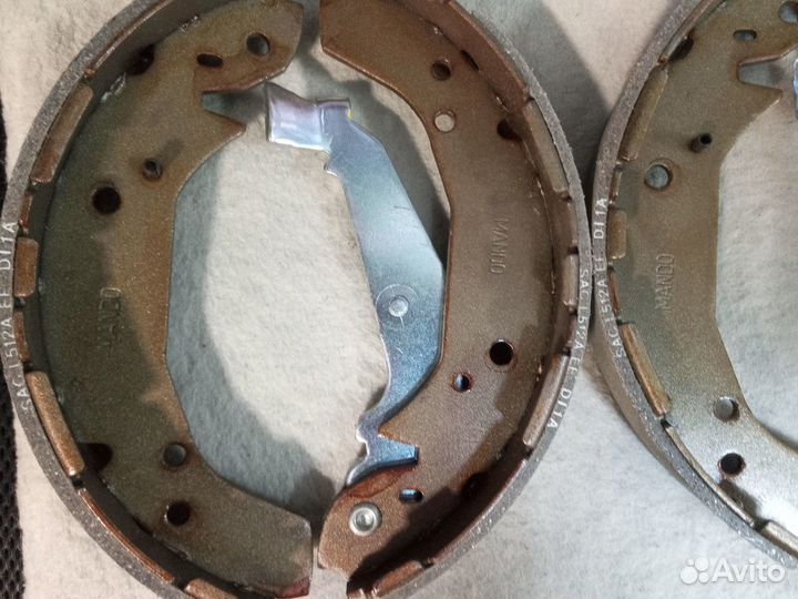 Комплект колодок ручника кia/huyndai.mobis