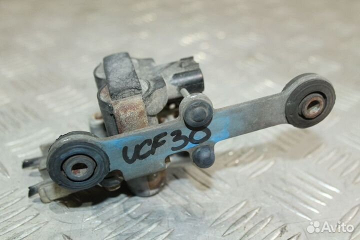 Клапан пневмоподвески Celsior UCF30 Lexus LS430