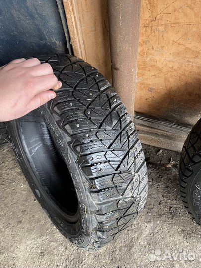 Goodyear Ultragrip 600 185/65 R15