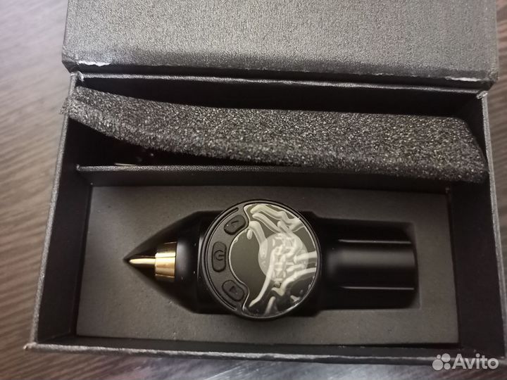 Беспроводной блок питания для тату машинки