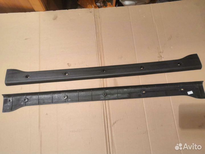 Накладки на пороги Тагер Ssang young korando