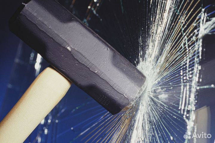 Бронирование стекол противоосколочной плëнкой