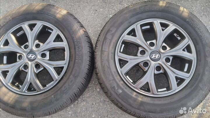 R16 Nexen Classe Premiere CP672 215/70, PCD 6x150 DIA 55