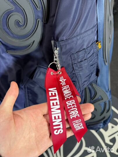 Бобмер Vetements alpha industries шоу-рум