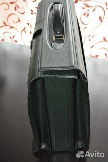 Louis Vuitton. саквояж оригинал