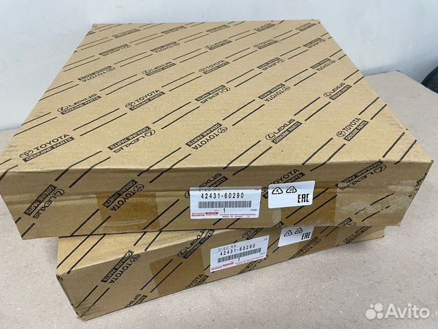 Диск тормозной задний оригинал toyota 4243160290