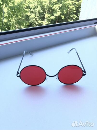 Очки солнечные