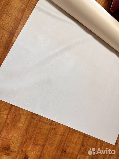 Новая искусственная кожа кожзам белый крокодил