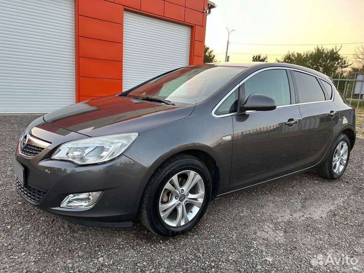Opel Astra 1.6 AT, 2012, 112 101 км