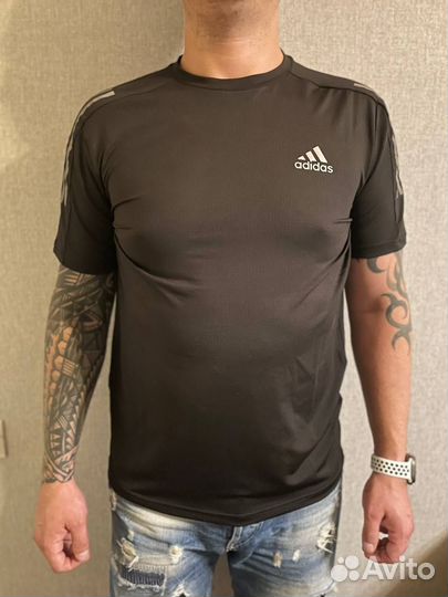 Футболка adidas новая
