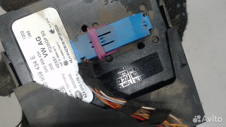 Блок управления бесключевого доступа Volkswagen Je