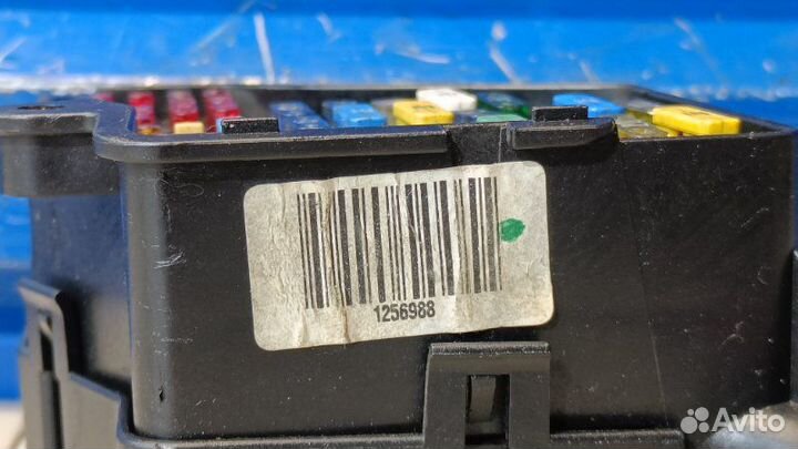 Блок предохранителей левый Audi A4 B5 1.6 ADP 1997