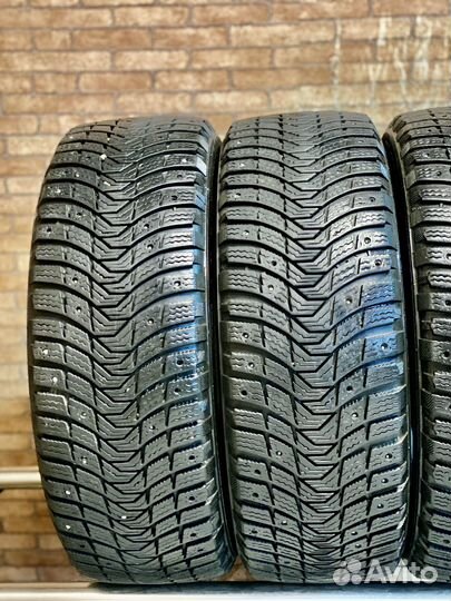 Michelin X-Ice North 3 205/55 R16