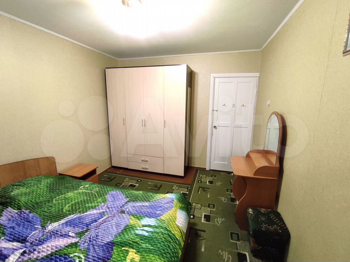 4-к. квартира, 77 м², 4/5 эт.