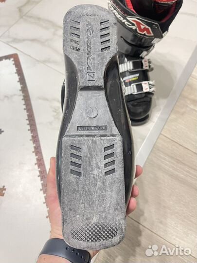 Горнолыжные ботинки