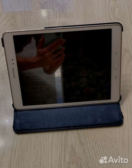 Samsung Galaxy Tab A 9.7 sm t555