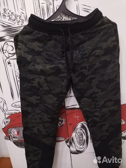 Спортивные штаны