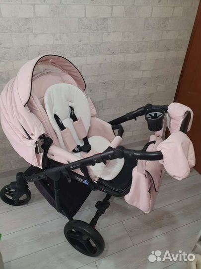 Коляска Adamex Chantal 3 В 1