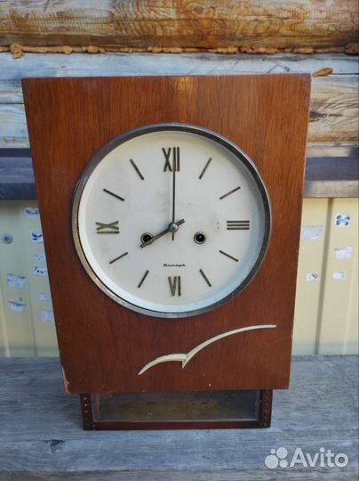 Часы настенные Янтарь требуется то