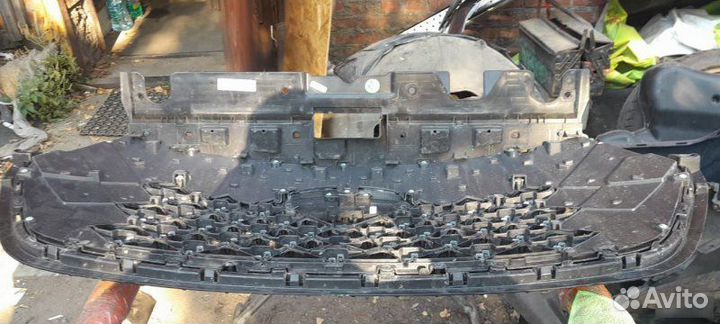 Решетка радиатора Chery Tiggo 4