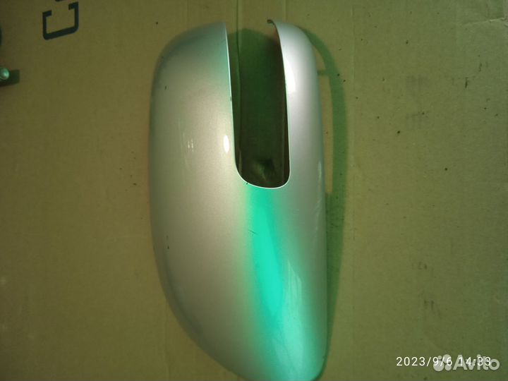 Крышка зеркала левая Тойота 150