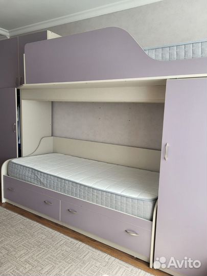 Детская двухярусная кровать бу