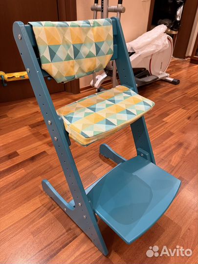 Детский растущий стул
