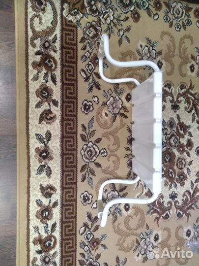 Сиденье на ванну