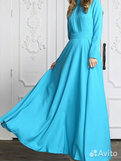 Длинное закрытое платье