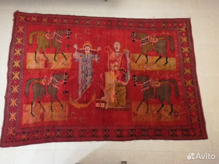 Карабахский старинный ковер