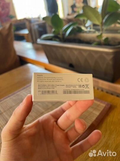 Быстрая зарядка для iPhone 20w (+кабель)